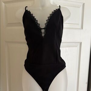 Chic Black Lace V-Neck Bodysuit